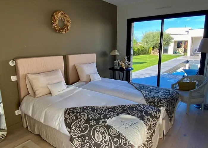 Cobalt - Pool & Rooftop Sea View *